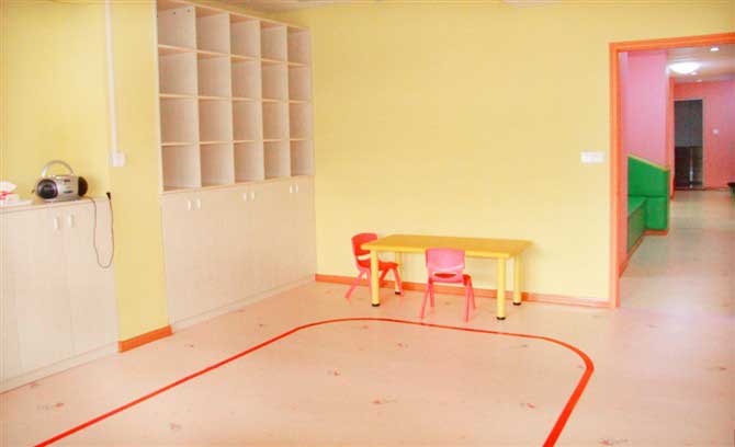 塑膠地板成為當今的主流產品，火爆各個行業(yè)