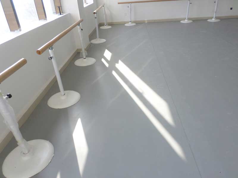 塑膠地板走低價策略消費(fèi)者不一定會買賬