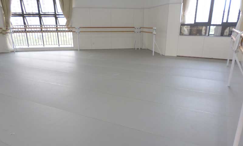 舞蹈房裝修時(shí)，舞蹈地膠該如何選擇？