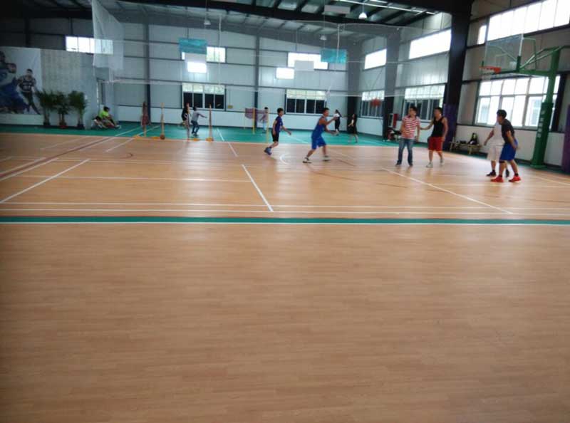 大家對(duì)塑膠籃球地板有毒的誤解